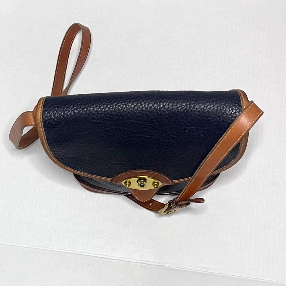 Dooney & Bourke Bag - Picture 7 of 16